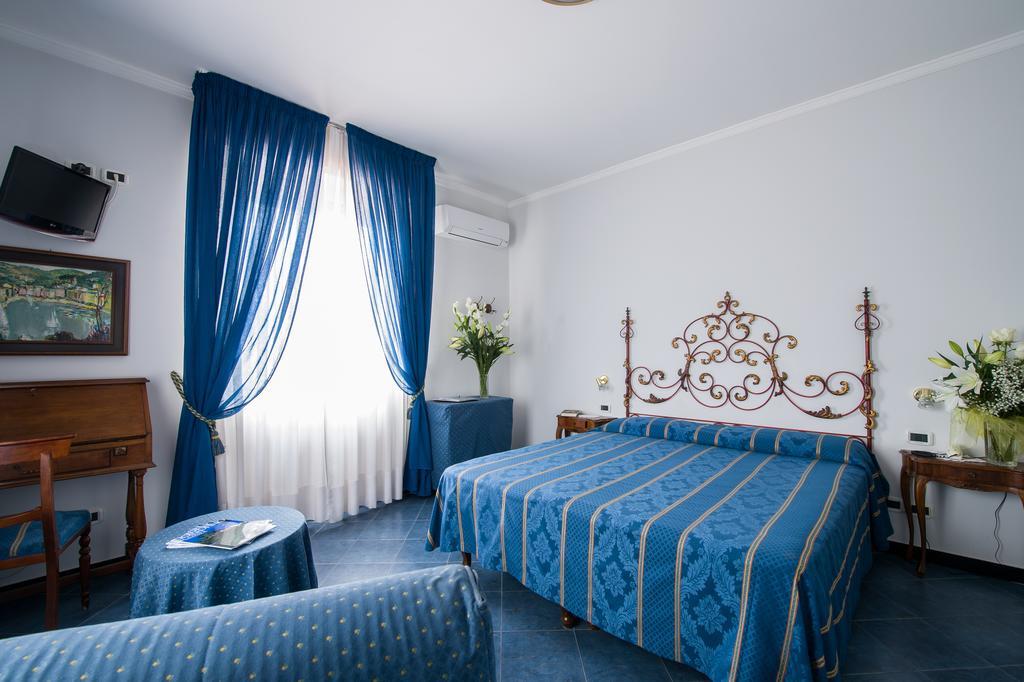 Hotel Giulio Cesare Rapallo Exterior foto