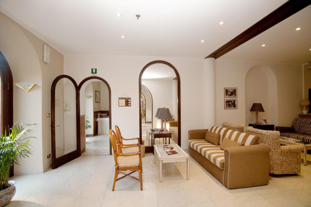 Hotel Giulio Cesare Rapallo Exterior foto